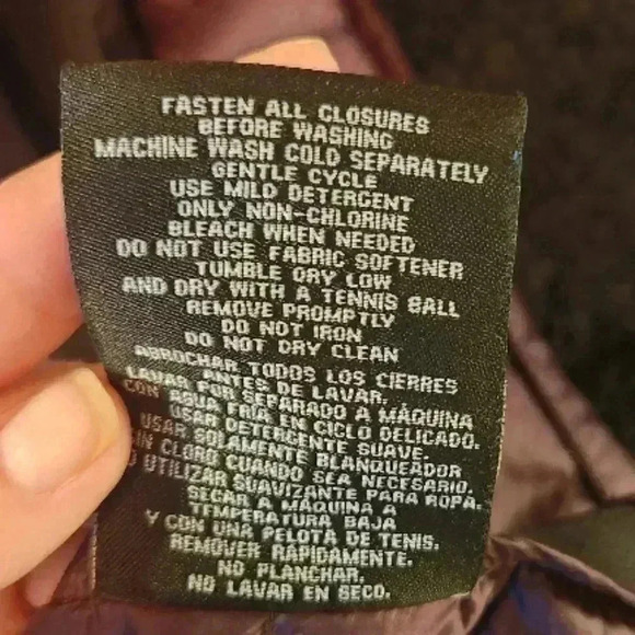 32 Degrees Purple and Black Women's Puffer Jacket - Picture 7 of 11